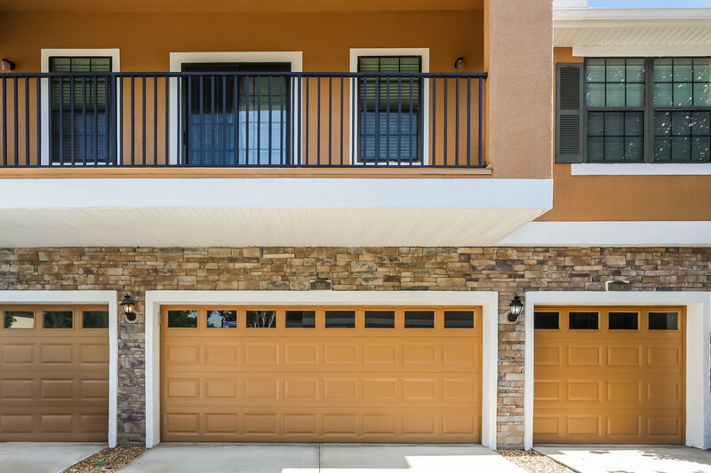 1,935/Mo, 5511 Kinglethill Dr Lithia, FL 33547 Garage View