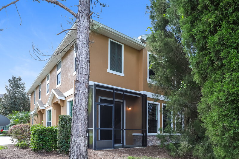 2,260/Mo, 5511 Kinglethill Dr Lithia, FL 33547 Rear View 2
