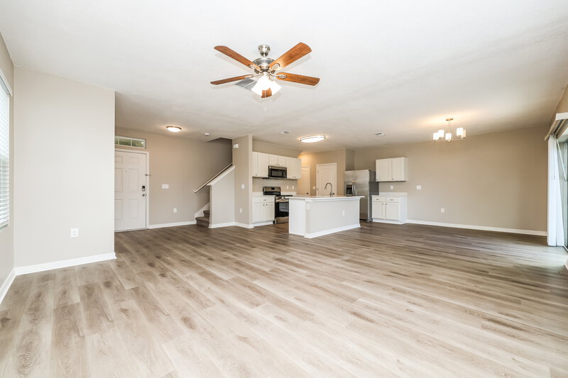 2,520/Mo, 10430 Whispering Hammock Dr Riverview, FL 33578 Living Room View