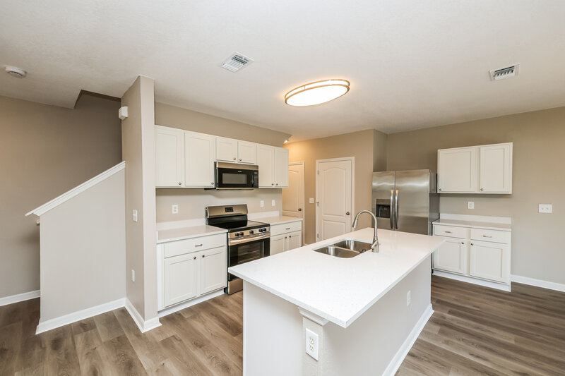 2,520/Mo, 10430 Whispering Hammock Dr Riverview, FL 33578 Kitchen View