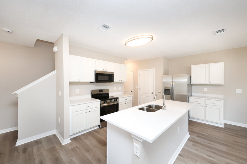 2,495/Mo, 10430 Whispering Hammock Dr Riverview, FL 33578 Kitchen View