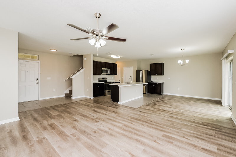 2,530/Mo, 10430 Whispering Hammock Dr Riverview, FL 33578 Living Room View 2