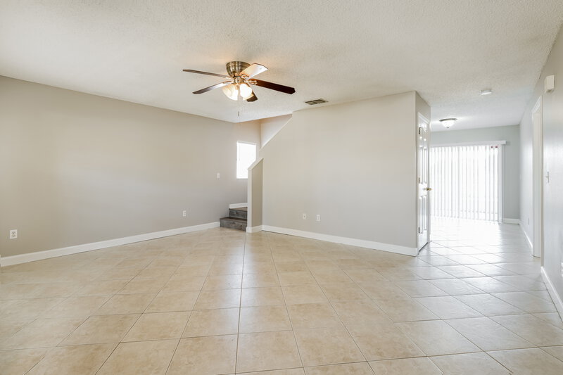 3,740/Mo, 22723 Saint Thomas Cir Lutz, FL 33549 Living Room View