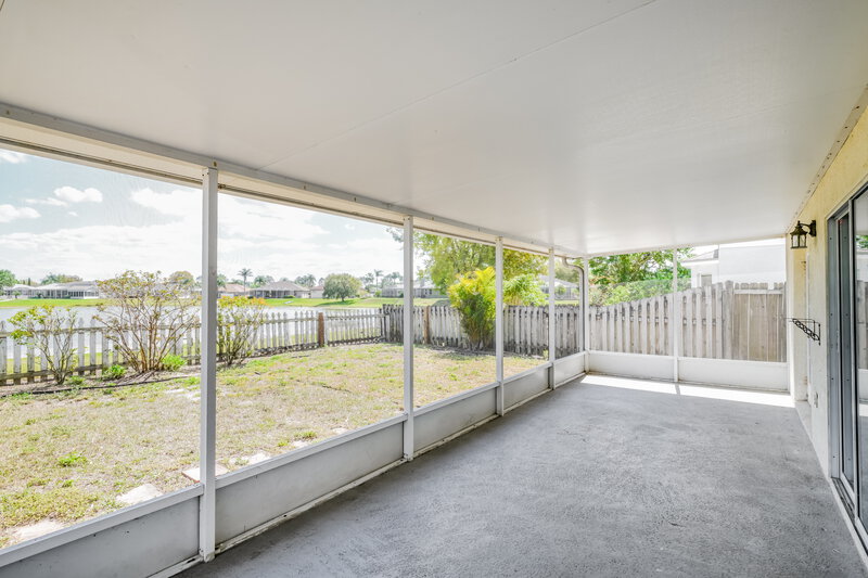 3,740/Mo, 22723 Saint Thomas Cir Lutz, FL 33549 Screen Porch View