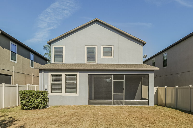 2,315/Mo, 9935 Ivory Dr Ruskin, FL 33573 Rear View