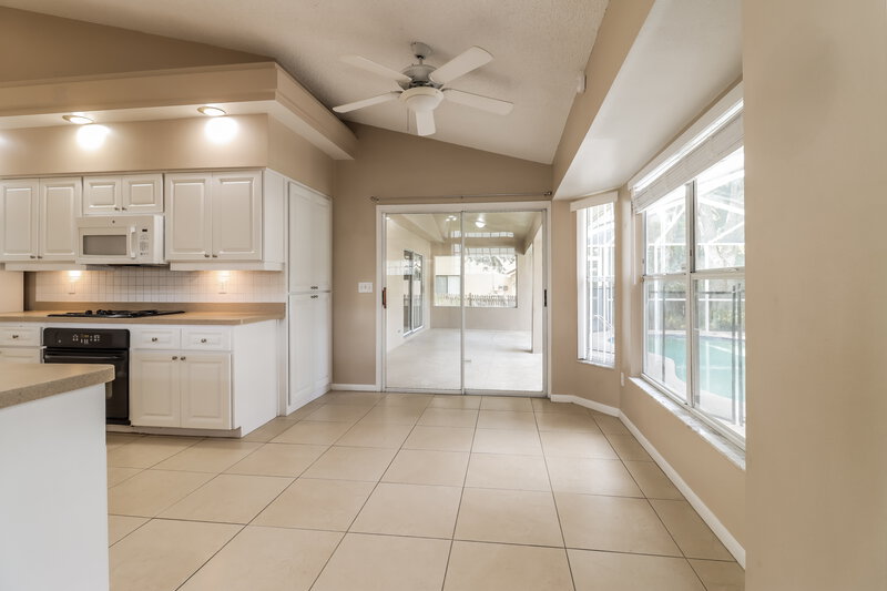 3,270/Mo, 1484 E Lake Woodlands Pkwy Oldsmar, FL 34677 Breakfast Nook View