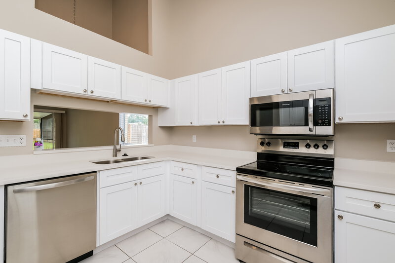 2,480/Mo, 3447 Laurel Dale Dr Tampa, FL 33618 Misc View 5