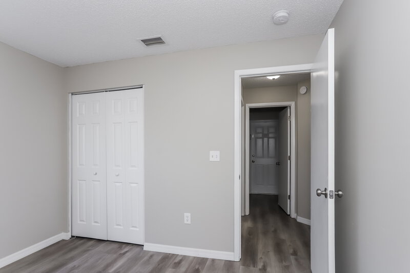 2,440/Mo, 1217 Etchfield Cir Brandon, FL 33511 Bedroom View 2
