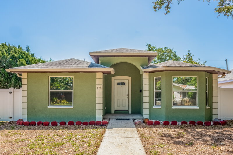 2,550/Mo, 674 15th Ave S Saint Petersburg, FL 33701 External View