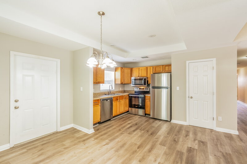 2,550/Mo, 674 15th Ave S Saint Petersburg, FL 33701 Misc View 4