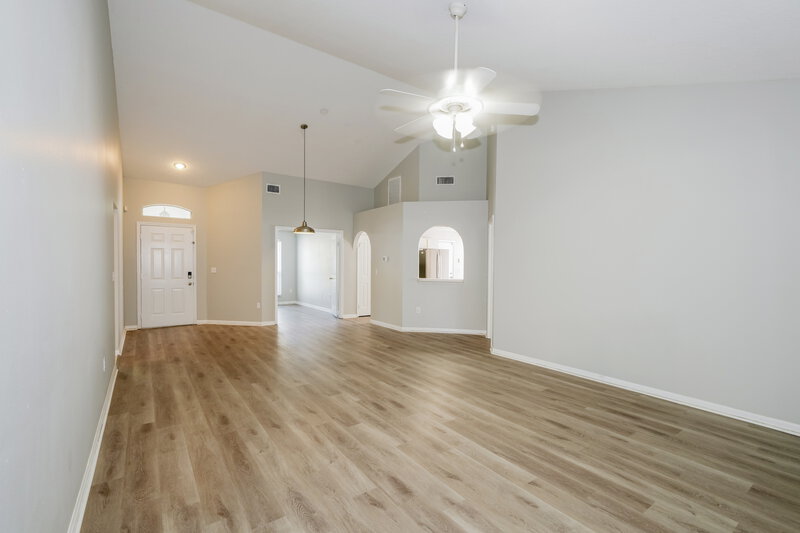 2,230/Mo, 28434 Meadowrush Way Wesley Chapel, FL 33543 Living Room View 2