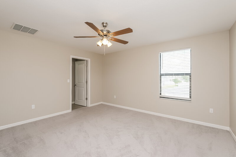 2,610/Mo, 4323 Globe Thistle Dr Tampa, FL 33619 Main Bedroom View