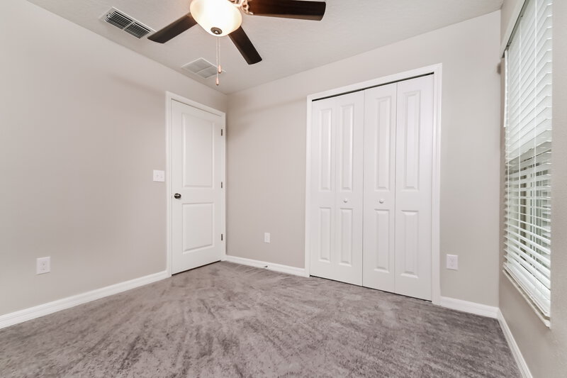 2,075/Mo, 5423 Rainwood Meadows Dr Apollo Beach, FL 33572 Bedroom View