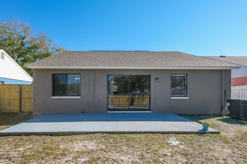 2,245/Mo, 12368 Witheridge Dr Tampa, FL 33624 Rear View