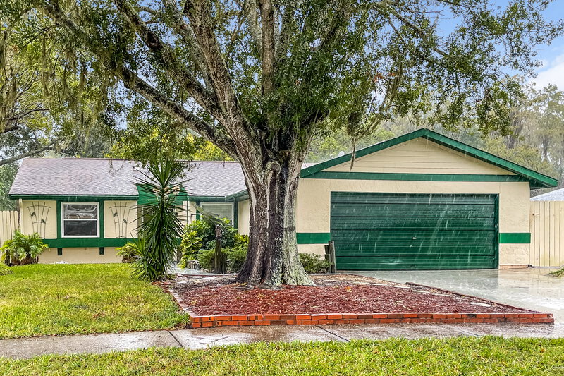 2,825/Mo, 412 Lakeview Dr Oldsmar, FL 34677 External View