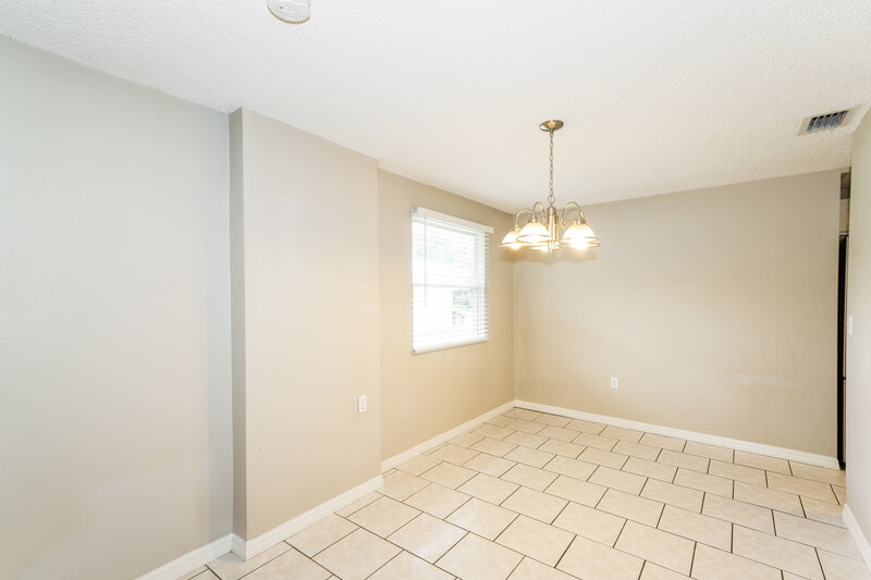 2,725/Mo, 412 Lakeview Dr Oldsmar, FL 34677 Dining Room View