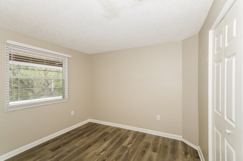 2,725/Mo, 412 Lakeview Dr Oldsmar, FL 34677 Bedroom View 2