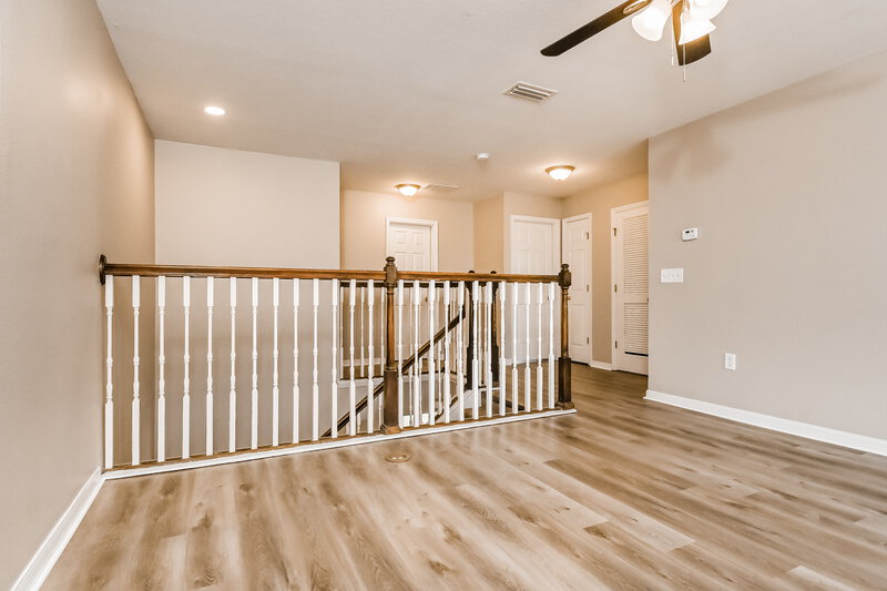 2,355/Mo, 11025 Pond Pine Dr Riverview, FL 33569 Loft View