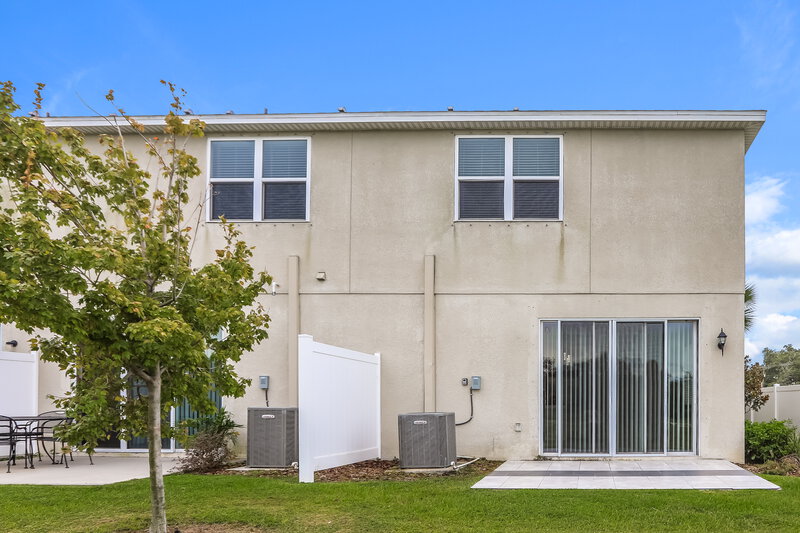 2,210/Mo, 7902 Evergreen Creek Ct Riverview, FL 33578 Rear View
