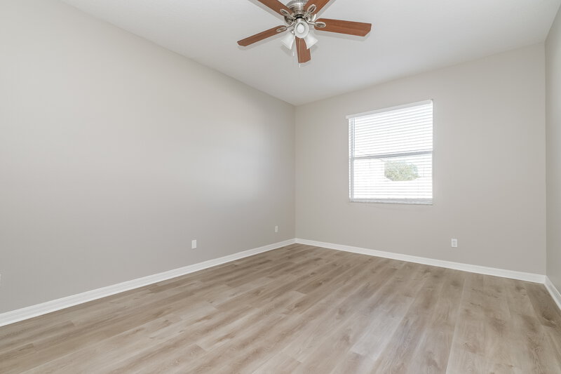 2,205/Mo, 13015 Haverhill Dr Spring Hill, FL 34609 Main Bedroom View