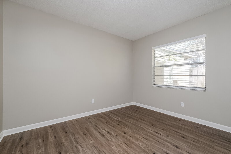 2,370/Mo, 736 Isleton Dr Brandon, FL 33511 Bedroom View 5