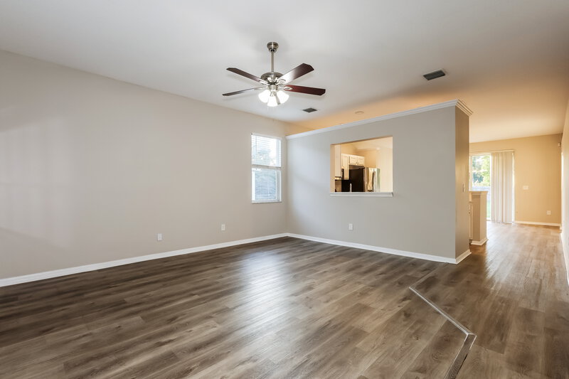 2,320/Mo, 6707 Cambridge Park Dr Apollo Beach, FL 33572 Living Room View