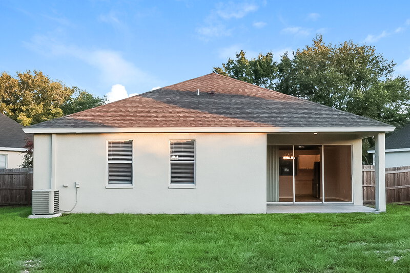 2,320/Mo, 6707 Cambridge Park Dr Apollo Beach, FL 33572 Rear View