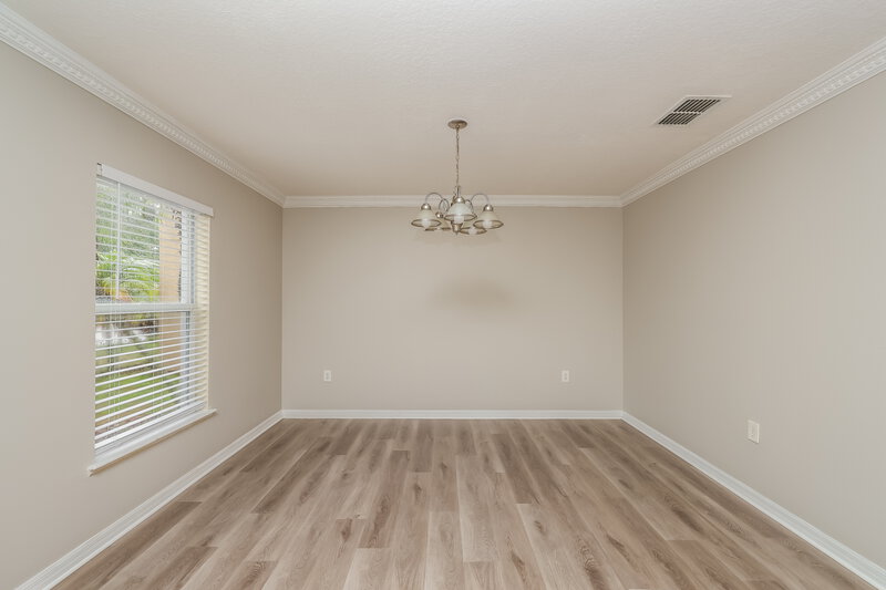 0/Mo, 13513 Mango Bay Dr Riverview, FL 33579 Dining Room View