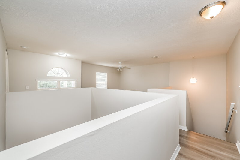 0/Mo, 13513 Mango Bay Dr Riverview, FL 33579 Loft View