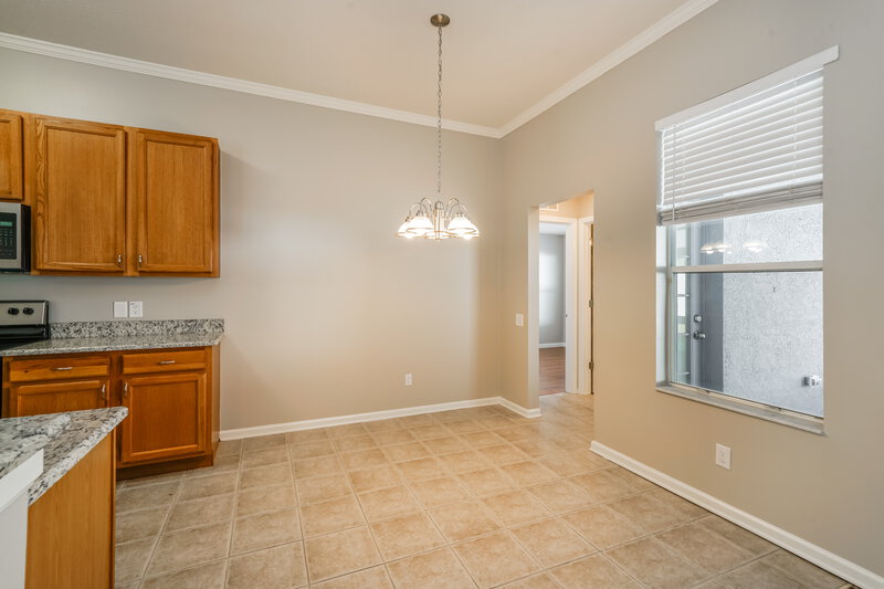 4,250/Mo, 2018 Samantha Ln Valrico, FL 33594 Breakfast Nook View