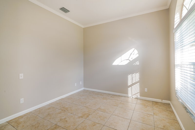 4,250/Mo, 2018 Samantha Ln Valrico, FL 33594 Bedroom View 2