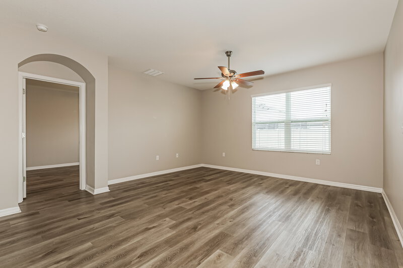 0/Mo, 12009 Gillingham Harbor Ln Gibsonton, FL 33534 Main Bedroom View