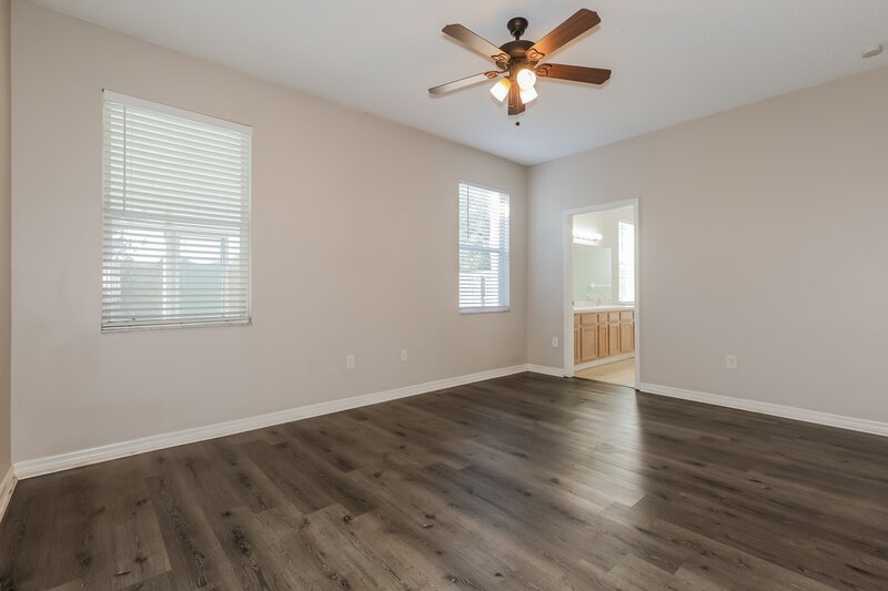 2,175/Mo, 22842 Marsh Wren Dr Land O' Lakes, FL 34639 Main Bedroom View