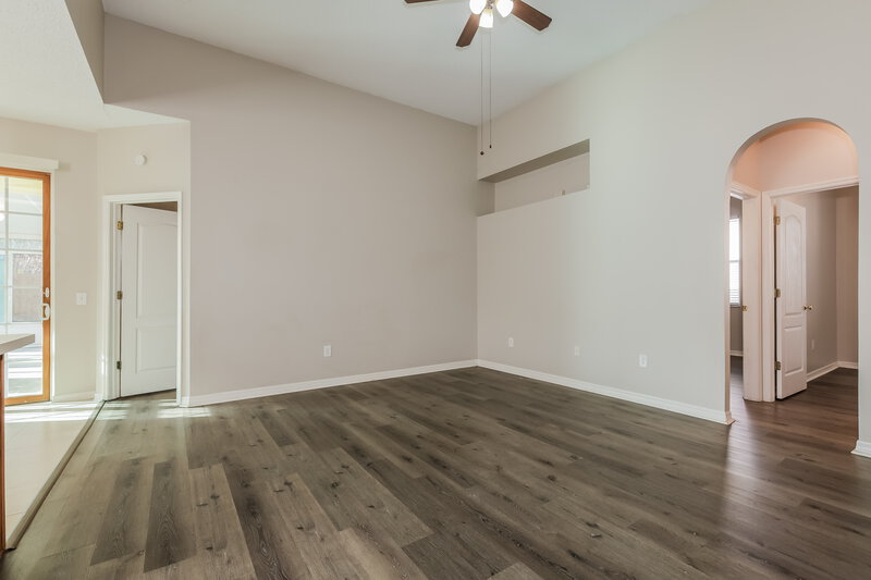 2,175/Mo, 22842 Marsh Wren Dr Land O' Lakes, FL 34639 Main Bedroom View 2