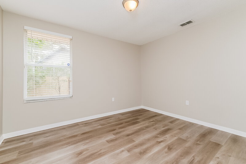 4,120/Mo, 807 Greenbelt Cir Brandon, FL 33510 Bedroom View