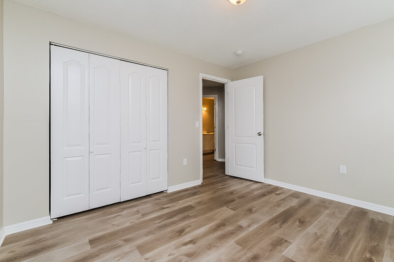 4,120/Mo, 807 Greenbelt Cir Brandon, FL 33510 Bedroom View 2