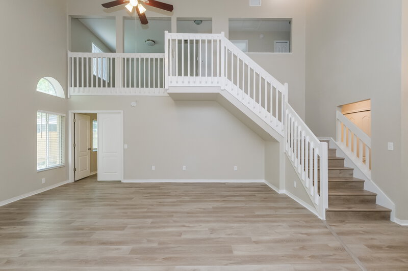 2,505/Mo, 29433 Birds Eye Dr Wesley Chapel, FL 33543 Living Room View