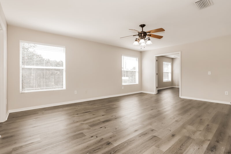 3,345/Mo, 17126 Falconridge Rd Lithia, FL 33547 Family Room View