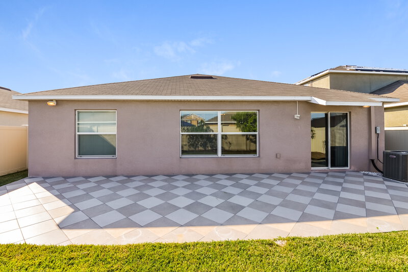 2,315/Mo, 6706 Trent Creek Dr Sun City Center, FL 33573 Rear View