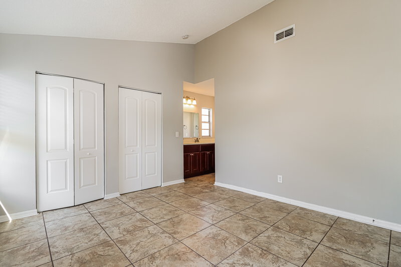 2,350/Mo, 12722 Trowbridge Ln Tampa, FL 33624 Main Bedroom View 2