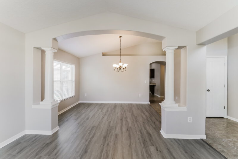 2,465/Mo, 3938 Beaumont Loop Spring Hill, FL 34609 Family Room View