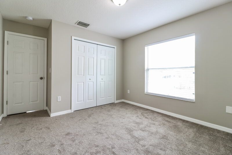 3,520/Mo, 4307 Reynolds Oaks Pl Plant City, FL 33563 Bedroom View 3