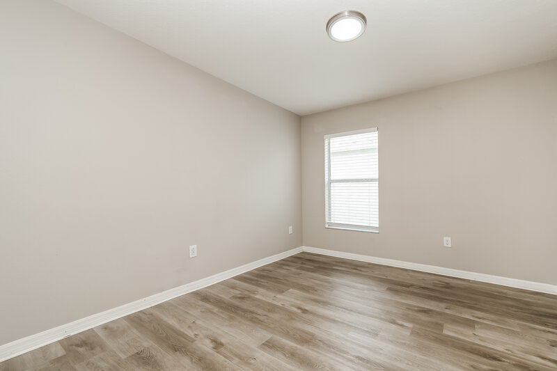 2,355/Mo, 509 Vista Ridge Dr Ruskin, FL 33570 Bedroom View