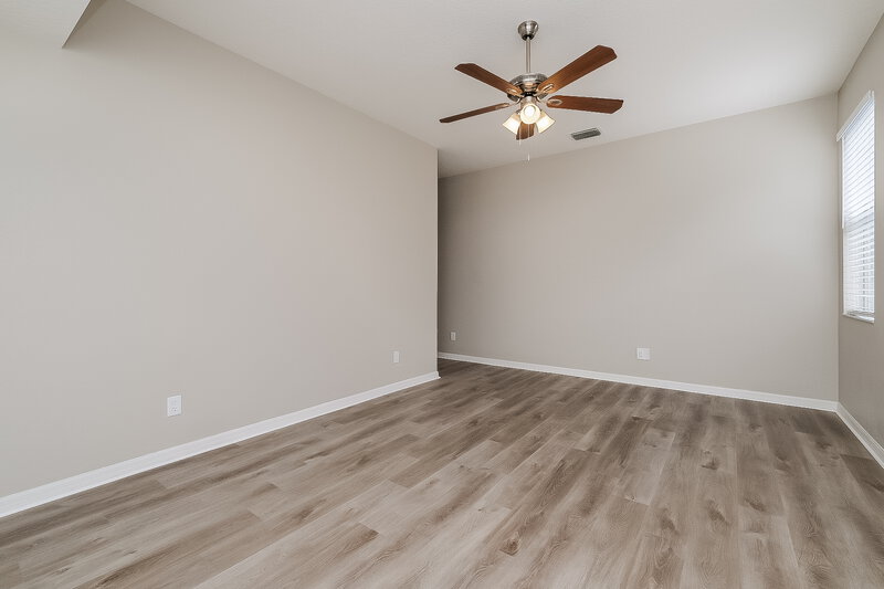 2,595/Mo, 13036 Terrace Springs Dr Temple Terrace, FL 33637 Main Bedroom View 2