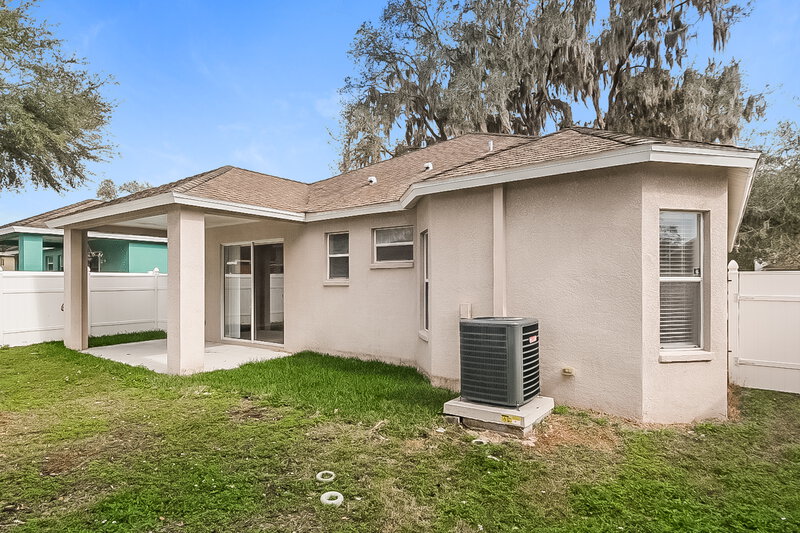 2,595/Mo, 13036 Terrace Springs Dr Temple Terrace, FL 33637 Rear View