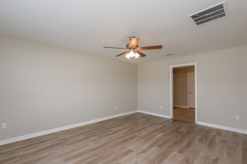 2,435/Mo, 11220 Leland Groves Dr Riverview, FL 33579 Main Bedroom View 2