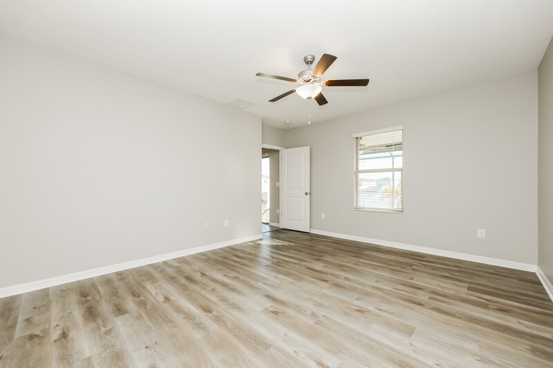 2,465/Mo, 15425 Broad Brush Dr Ruskin, FL 33573 Main Bedroom View 2