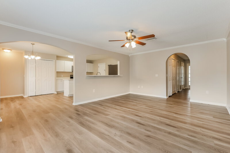 2,335/Mo, 30200 Double Dr Wesley Chapel, FL 33545 Living Room View