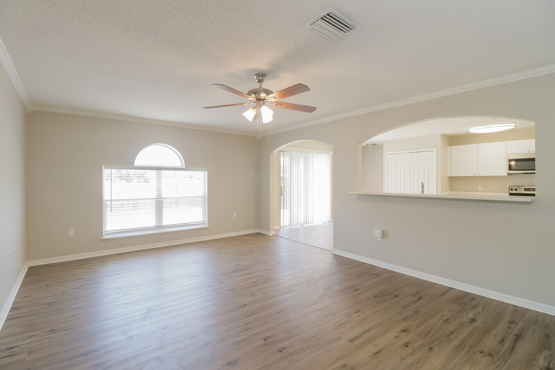 2,535/Mo, 30200 Double Dr Wesley Chapel, FL 33545 Living Room View