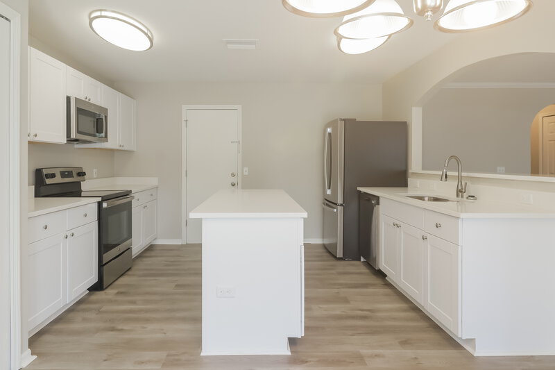 2,535/Mo, 30200 Double Dr Wesley Chapel, FL 33545 Kitchen View